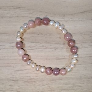 Freshwater Pearl Pink Stone Stretch Bracelet Beaded Quartz Style